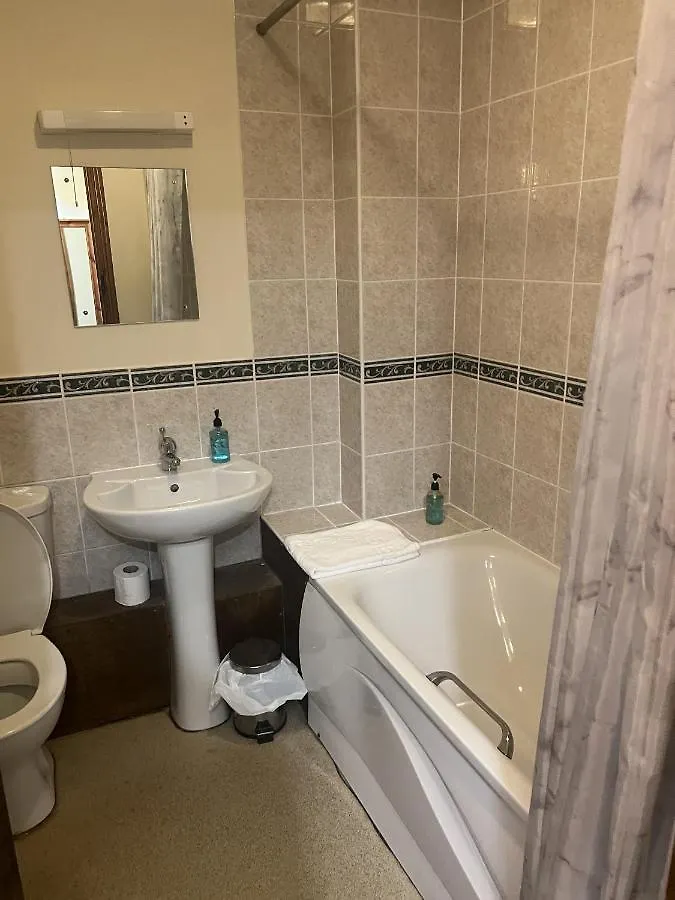 The White Lion Hotel Bridgend  0*, Bridgend (Wales) United Kingdom